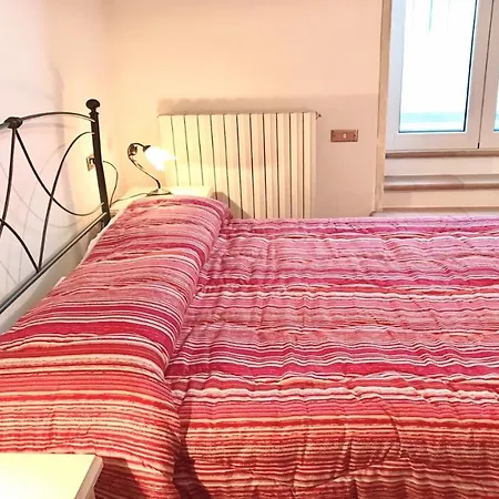 Lejlighed Spoleto Bellasleeps 4 - 3